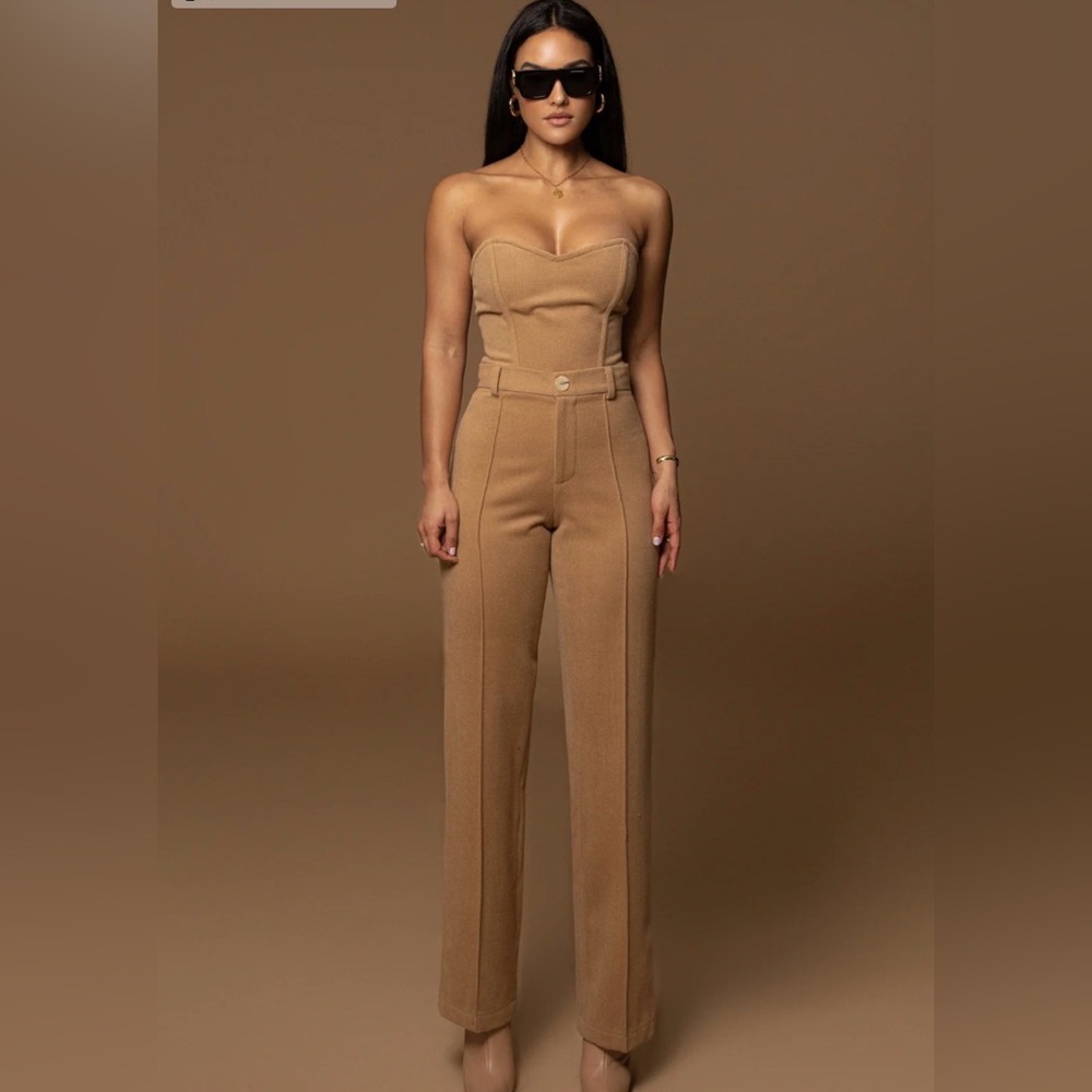 JLUXLABEL BEIGE STAY SHARP TROUSER size S NEW